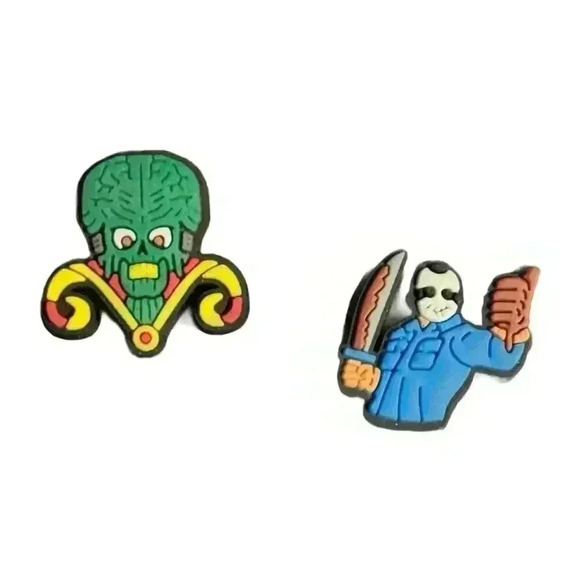 9 Halloween Horror Movie Shoe Charms for Crocs Bride of Chucky Mars Attacks - Picture 4 of 5